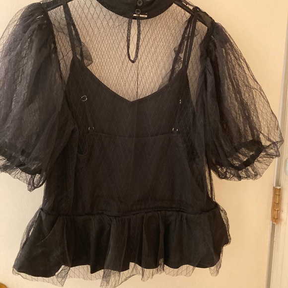 Black Top - Picture 5 of 10